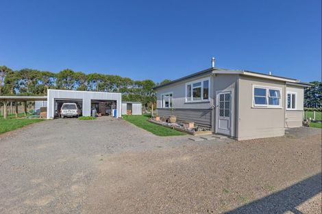 Photo of property in 25 Boulton Road, Levin, 5510