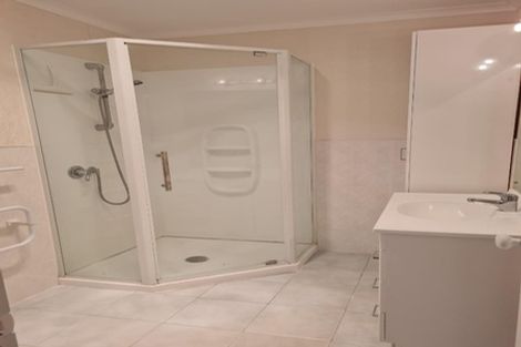 Photo of property in 57 Kath Hopper Drive, Orewa, 0931