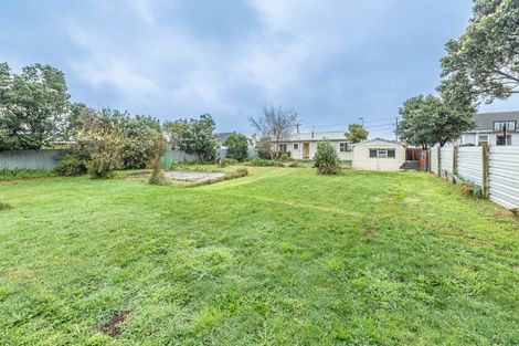 Photo of property in 38 Cornfoot Street, Castlecliff, Whanganui, 4501