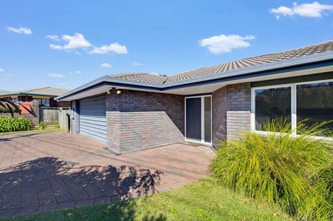 Photo of property in 27 Basley Road, Owhata, Rotorua, 3010