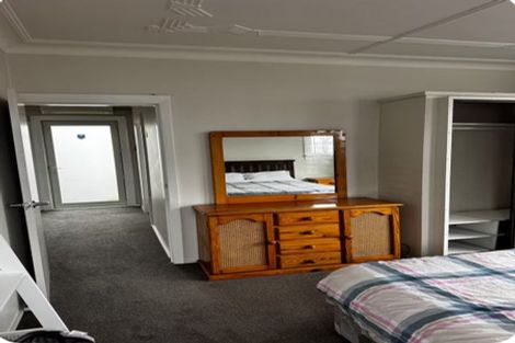 Photo of property in 16 Bush Road, Mosgiel, 9024