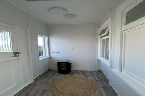 Photo of property in 36 Stone Street, Miramar, Wellington, 6022