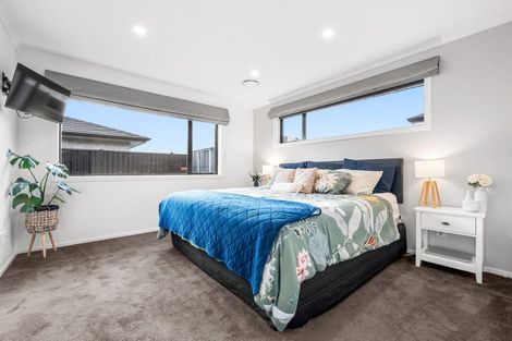 Photo of property in 42 Buddle Road, Wallaceville, Upper Hutt, 5018
