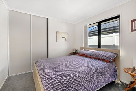 Photo of property in 4 Te Taniwha Road, One Tree Point, 0118