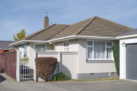 Photo of property in 192 Avonhead Road, Avonhead, Christchurch, 8042