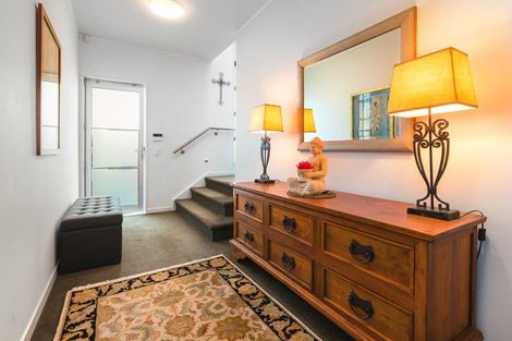 Photo of property in 101-u2 Mana Esplanade, Paremata, Porirua, 5026