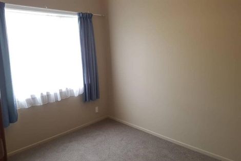 Photo of property in 4/20 Bay Drive, Titahi Bay, Porirua, 5022