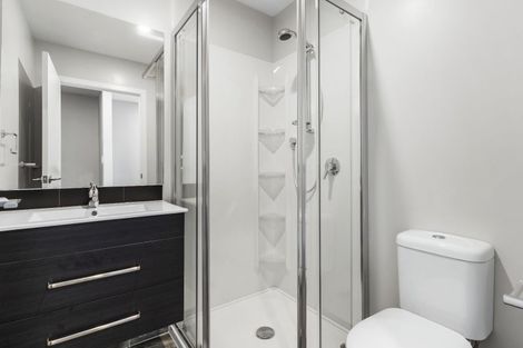 Photo of property in 46 Tokai Place, Glen Eden, 0602