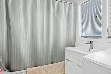 Photo of property in 2/18 Packe Street, Edgeware, Christchurch, 8013
