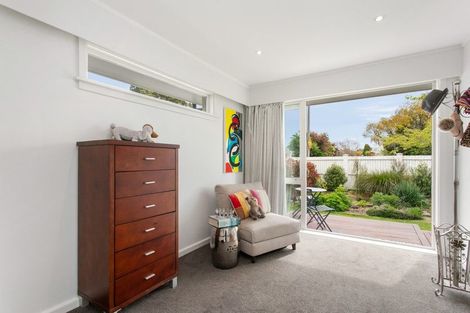 Photo of property in 70 Grahams Road, Burnside, Christchurch, 8041