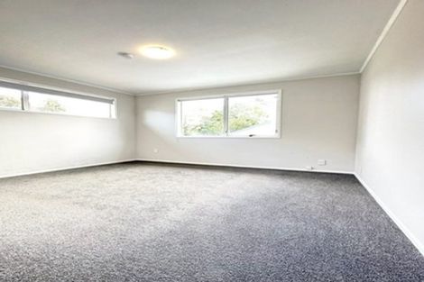 Photo of property in 365 Don Buck Road, Massey, Auckland, 0614