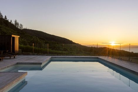 Photo of property in 35 Locheagles Rise, Kinloch, Taupo, 3377