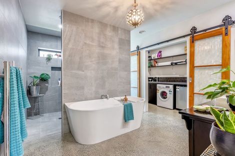 Photo of property in 33a Waiotahi Drive, Mangawhai, 0573