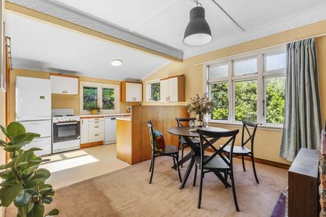 Photo of property in 155 Severn Street, Island Bay, Wellington, 6023