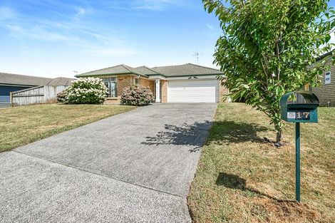 Photo of property in 17 Farnham Close, Rototuna North, Hamilton, 3210