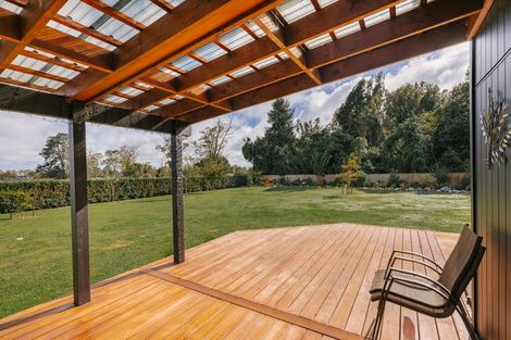 Photo of property in 38a Pohutukawa Drive, Levin, 5571