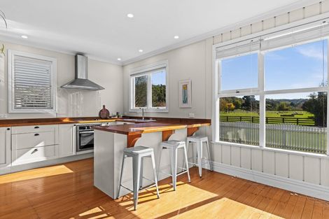Photo of property in 19 Sheehan Street, Bay View, Napier, 4104