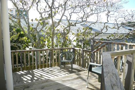 Photo of property in 15 Nairn Street, Mount Cook, Wellington, 6011