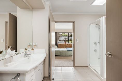 Photo of property in 52 Rosella Drive, Welcome Bay, Tauranga, 3112