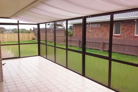 Photo of property in 34 Wesley Avenue, Frankleigh Park, New Plymouth, 4310