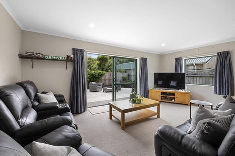 Photo of property in 50a Paritutu Road, Spotswood, New Plymouth, 4310