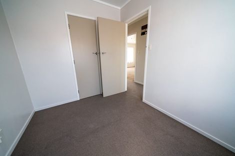 Photo of property in 2/41 Miro Street, New Lynn, Auckland, 0600