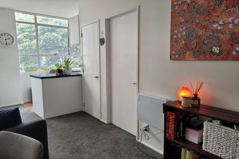 Photo of property in Hume House, 152u1 The Terrace, Wellington Central, Wellington, 6011