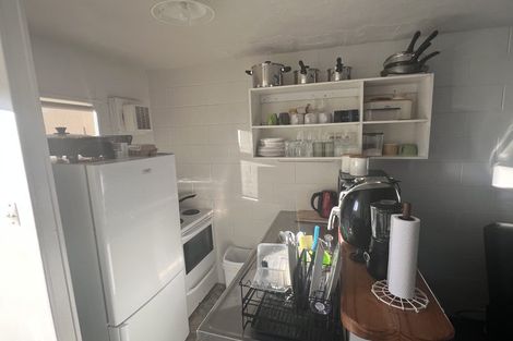 Photo of property in 2 Cameron Road, Hamilton East, Hamilton, 3216