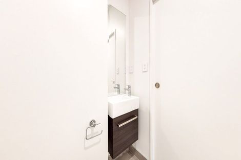 Photo of property in 55 Rua Kai Way, Brooklyn, Wellington, 6021