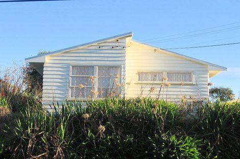 Photo of property in 15 Gray Avenue, Paraparaumu Beach, Paraparaumu, 5032