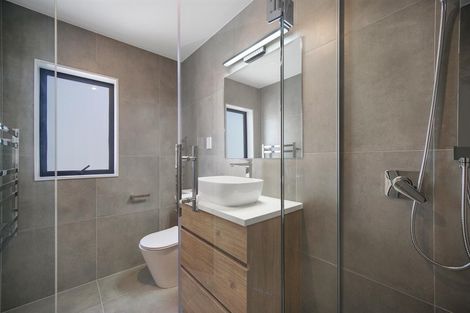 Photo of property in 169 Grove Road, Papakura, 2110