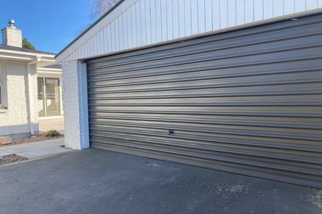 Photo of property in 11 Gainford Street, Avonhead, Christchurch, 8042