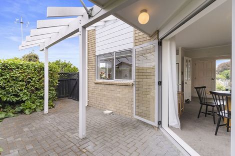 Photo of property in 3/23 Lakeside Drive, Orewa, 0931