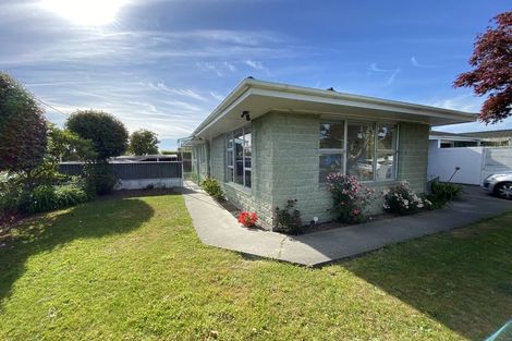 Photo of property in 132 Roydvale Avenue, Burnside, Christchurch, 8053
