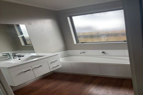 Photo of property in 9a Stewart Place, Melville, Hamilton, 3206
