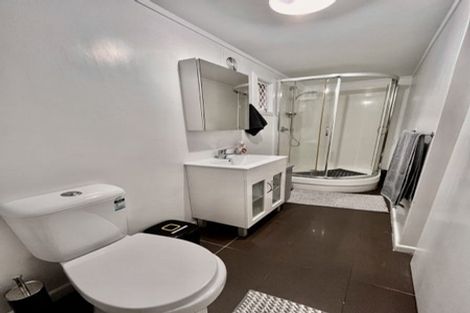 Photo of property in 277 Konini Road, Titirangi, Auckland, 0604