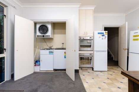Photo of property in 6 Heriot Row, Dunedin Central, Dunedin, 9016