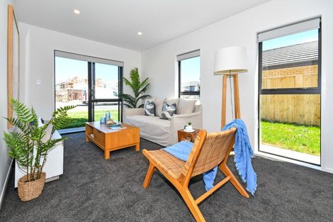 Photo of property in 46b Kaitiaki Drive, Clarks Beach, 2122