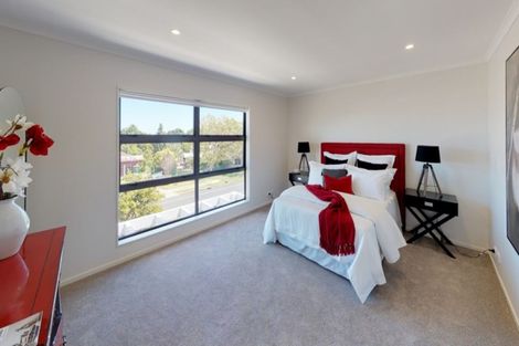 Photo of property in 45 Eugenia Rise, Totara Heights, Auckland, 2105