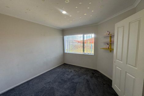 Photo of property in 50 Bellville Drive, Clendon Park, Auckland, 2103