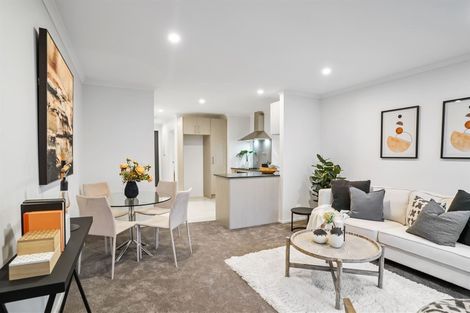 Photo of property in 28 Saddleback Crescent, Papakura, 2110