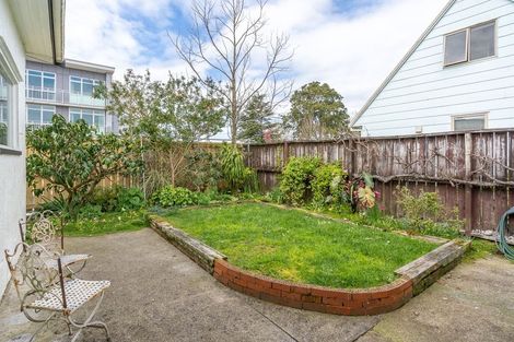 Photo of property in 12 Frances Street, Hamilton East, Hamilton, 3216