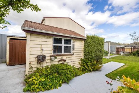 Photo of property in 16 Tanner Street, Woolston, Christchurch, 8023