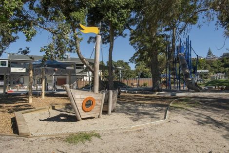 Photo of property in Waterview Estate, 53/4 Greystone Place, Omokoroa, 3114