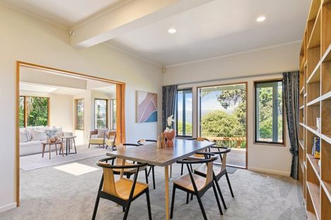 Photo of property in 8 Ranikhet Way, Khandallah, Wellington, 6035