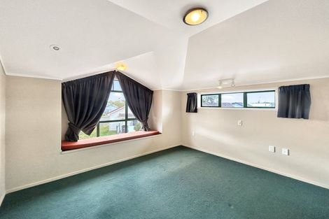 Photo of property in 79 Rangiora Avenue, Roslyn, Palmerston North, 4414