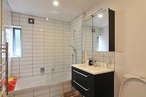 Photo of property in 7u4 Handyside Street, Tawa, Wellington, 5028
