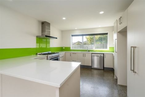 Photo of property in 9 Crown Close, Prebbleton, 7604