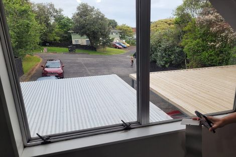Photo of property in 15 Tiki Street, New Lynn, Auckland, 0600
