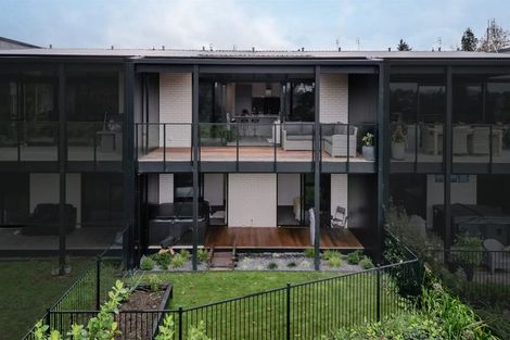 Photo of property in 21u2 Manning Street, Hamilton Central, Hamilton, 3204